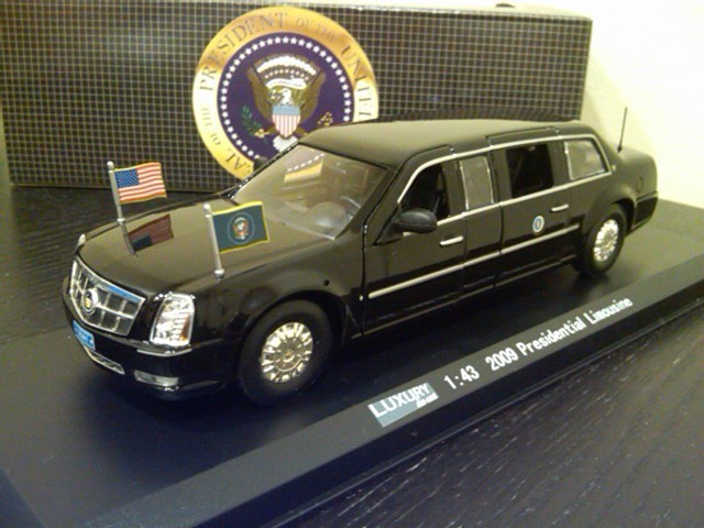 1:43 O Scale Obama Limo Model