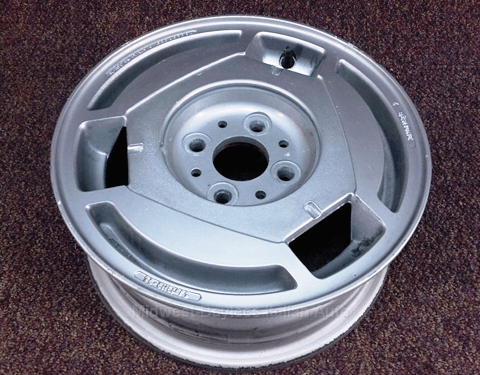 Cromodora 13x5 Wheel